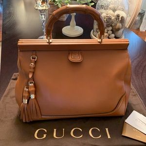 Rare Gucci leather cognac doctor bag 💯 authentic